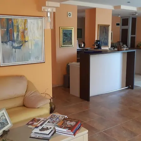 ホテル Motivi セインツ・コンスタンティン＆ヘレナ