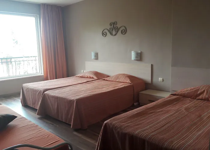 Motivi 3* St Constantin et Helena